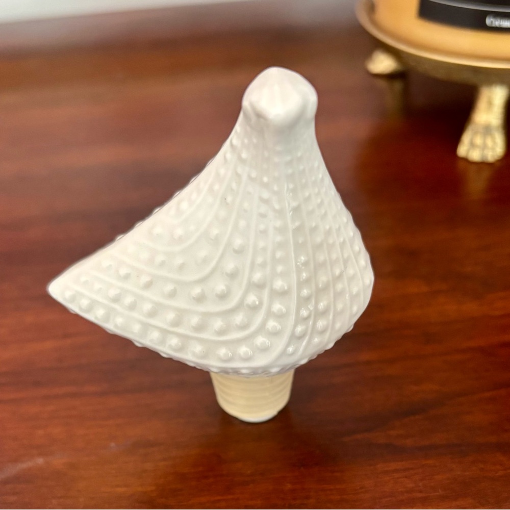 Jonathan Adler menagerie bottle stopper. Vintage.